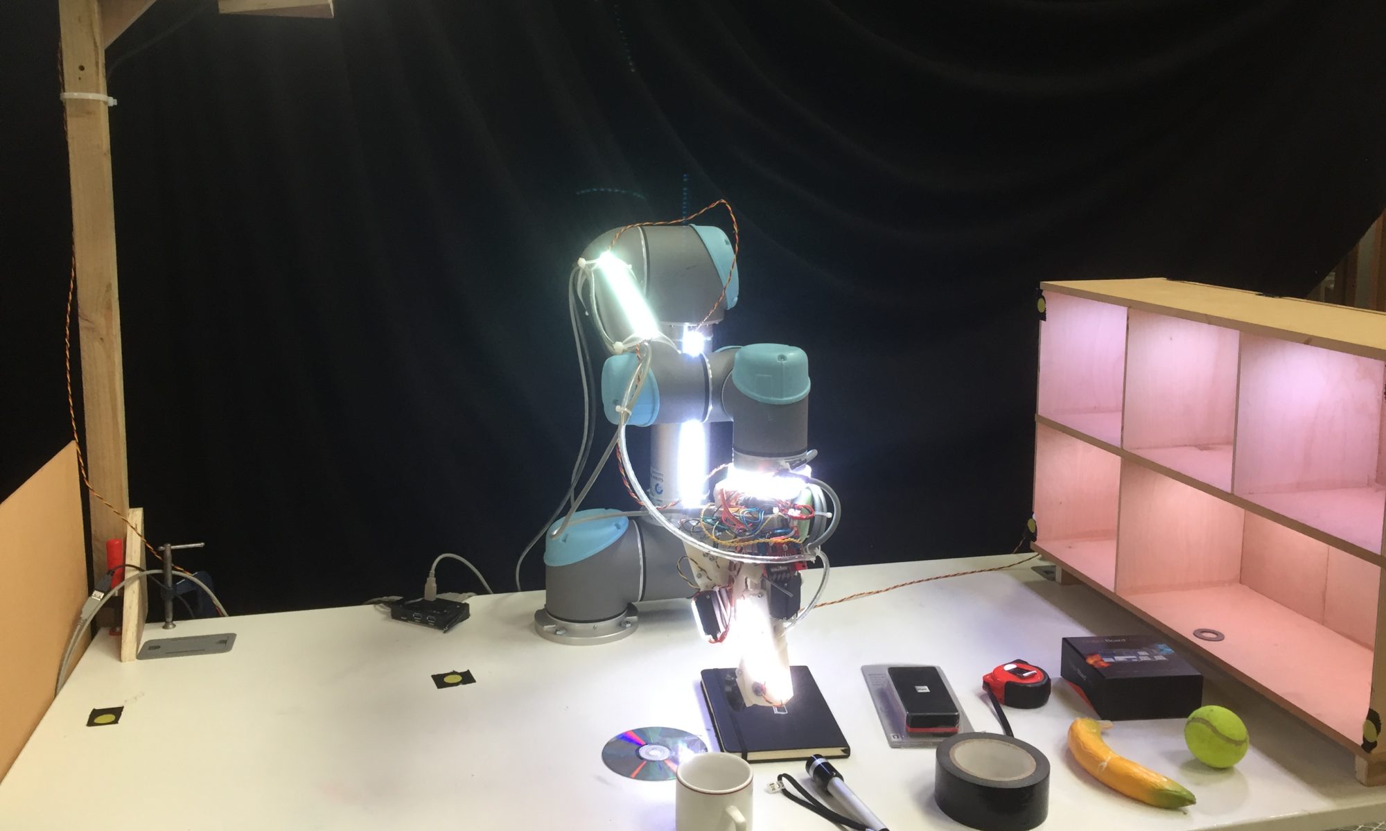 Cambridge Arm Robot Picking Challenge